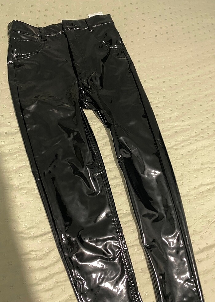 Pull and bear vinil skinny fit pantalon - Görsel 5