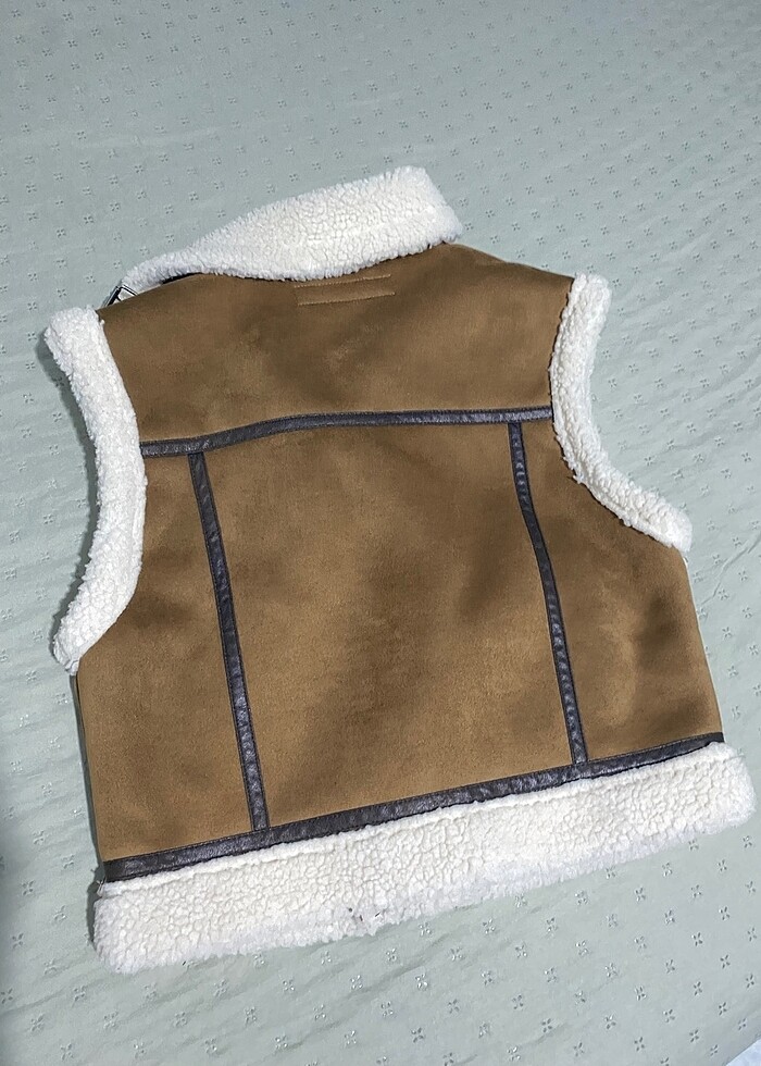 Zara  kürk yelek - Görsel 3