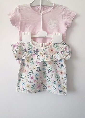 3-6 Ay Beden 3/6 ay 2 adet kız bebek t-shirt
