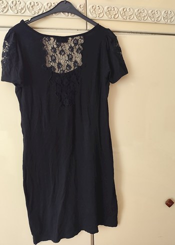 Dantel Detaylı Siyah V Yaka Midi Elbise - Görsel 7