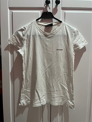 converse beyaz tshirt m beden