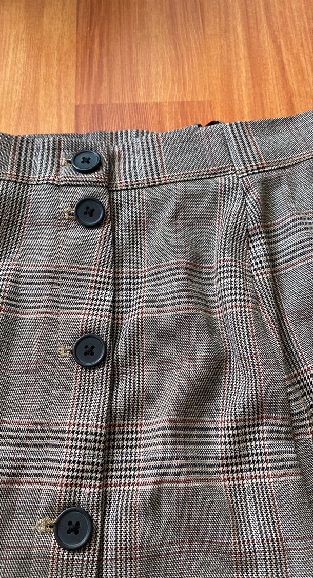 Düğmeli Midi Eteği - Görsel 2