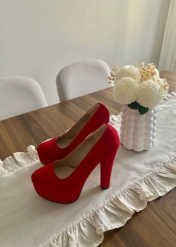 Kırmızı Süet Platform Topuklu Stiletto KINA AYAKKABISI