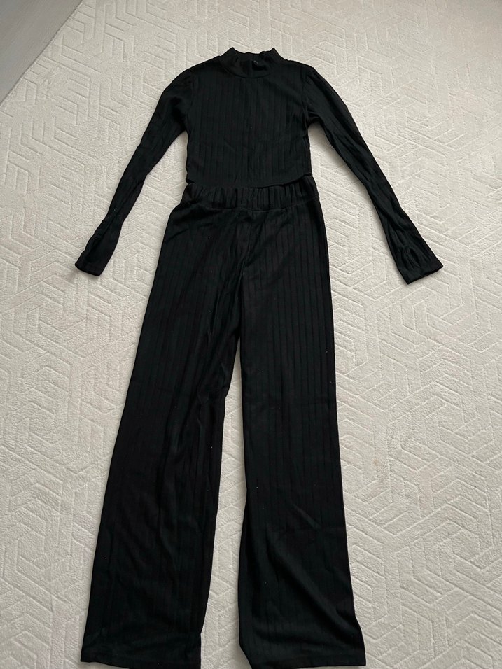 Kadın Siyah Uzun Kollu Pilili alt üst takım - Görsel 5