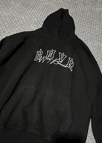 Beyaz Baskılı Siyah Kapüşonlu Sweatshirt - Görsel 2