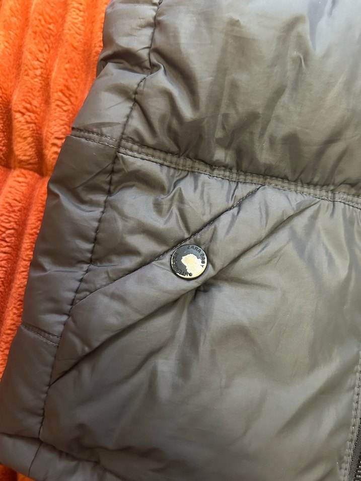 Zara Kapüşonlu Erkek Çocuk şişme yelek - Görsel 4