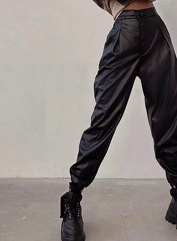 Deri pantalon