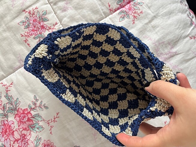 Dama desenli örgü çanta - Görsel 5