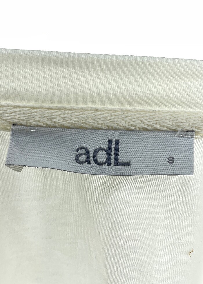 Adil Işık T-shirt %70 İndirimli. - Görsel 4