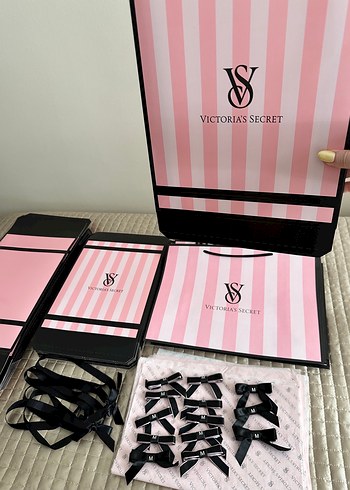 Parlak Pembe Victoria's Secret Makyaj Organizeri