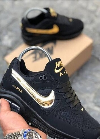Siyah Nike Spor ayakkabı