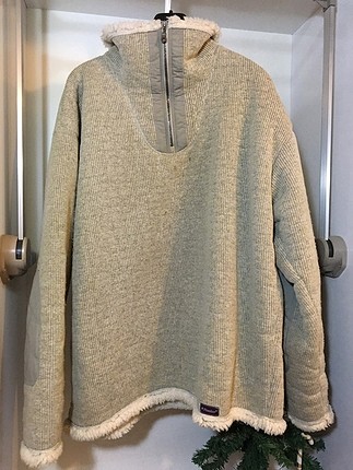 Vintage Polar Kazak