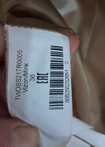 Kadın Bej Kemerli Uzun Trençkot - Görsel 5