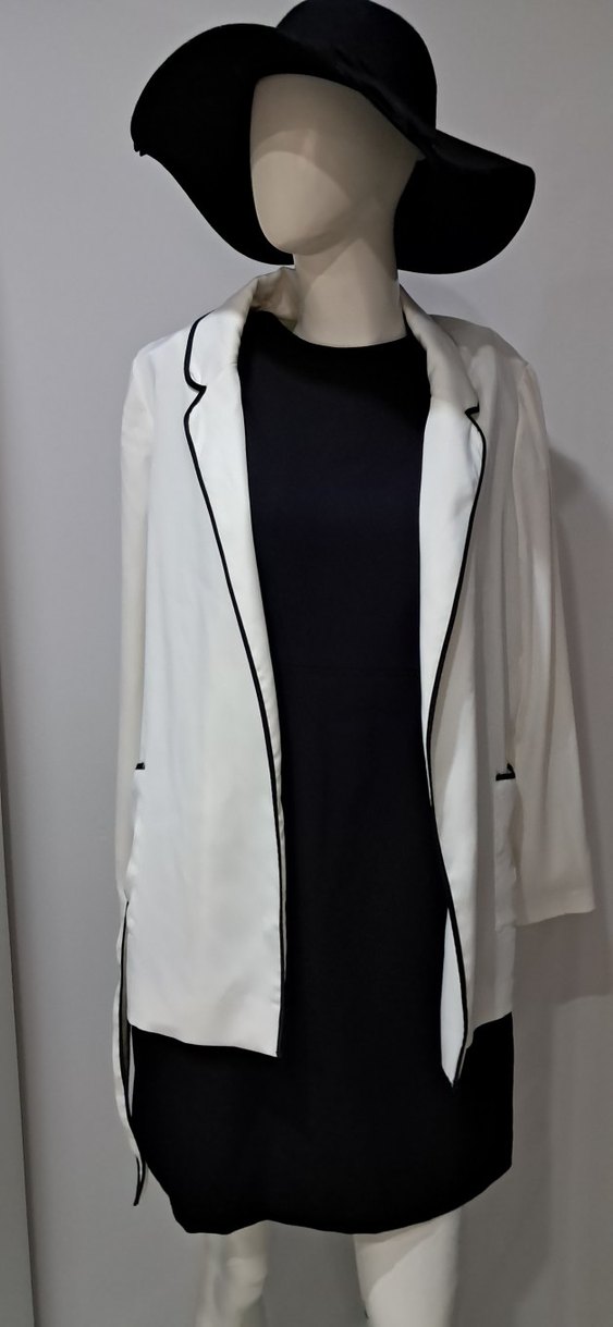 Beyaz ceket - Görsel 2