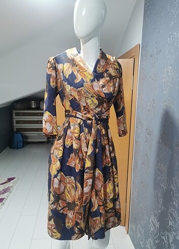 Lara bella 38 beden elbise
