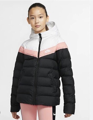 Nike çocuk sportwear şişme mont