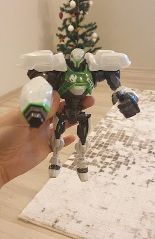 Robot oyuncak