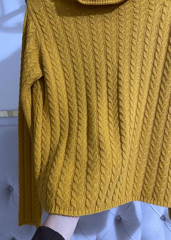 Sarı Yüksek Yakalı Örgü Kadın Kazak - Görsel 3