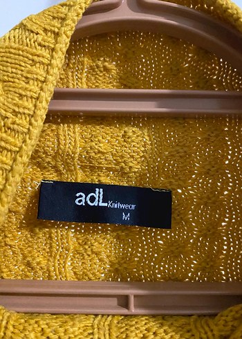 Sarı Yüksek Yakalı Örgü Kadın Kazak - Görsel 2