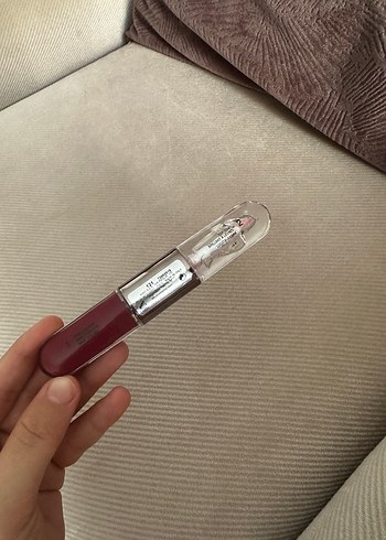 Beden Kiko Bordo Ruj ve Şeffaf Parlatıcı