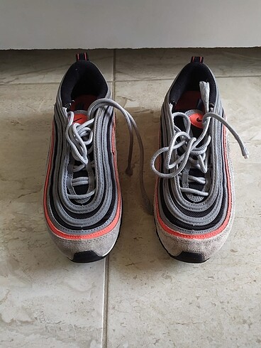 Nike spor