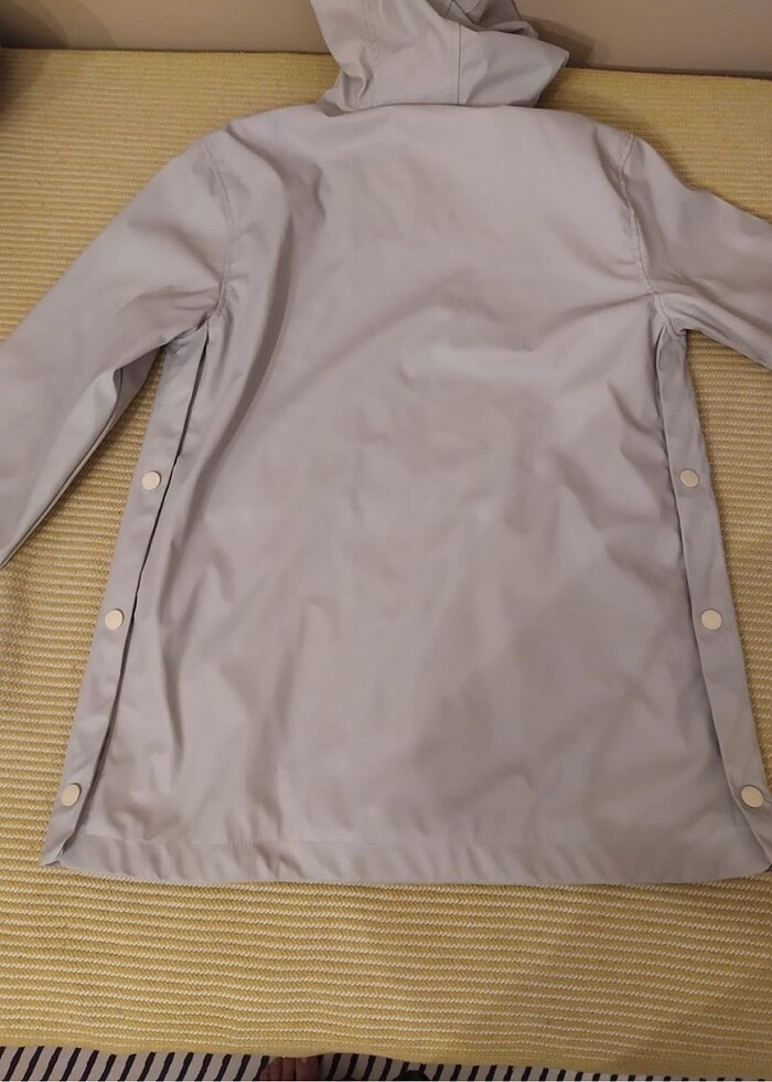 Zara yağmurluk - Görsel 2