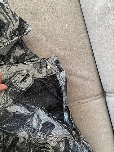 Bahçıvan desenli pantolon - Görsel 4