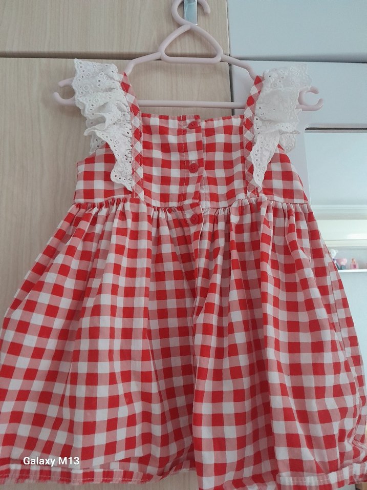 LC Wakiki Kız Çocuk Kırmızı Kareli Fırfırlı Elbise - Görsel 3