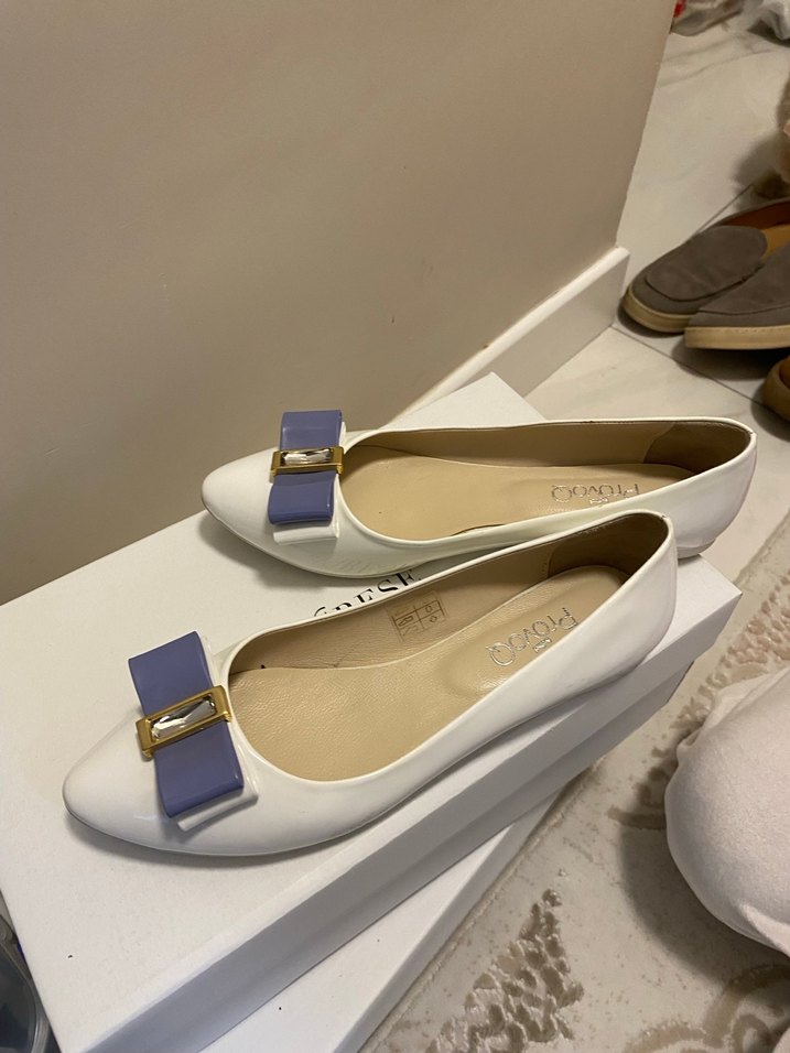 Beyaz Kadın Dolgu Topuklu Klasik Ayakkabı - Görsel 3