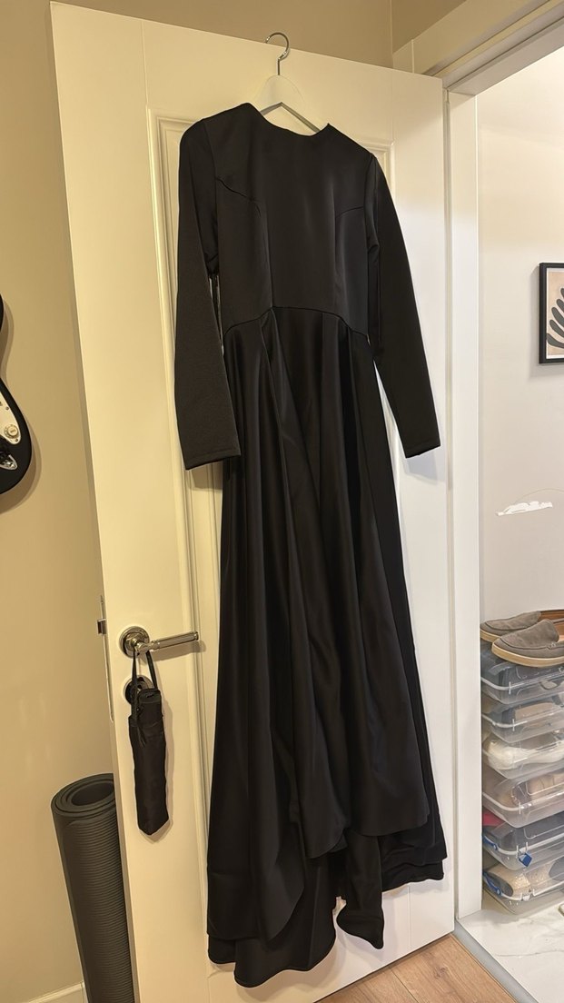 Uzun Siyah Drapeli Kadın Elbise - Görsel 2