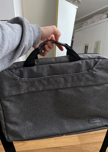 Gri Laptop Çantası Fermuarlı - Görsel 4