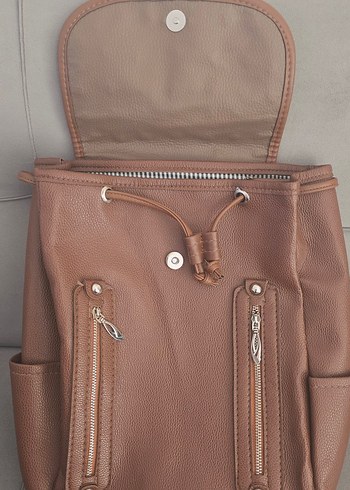 Kahverengi Deri Kadın Sırt Çantası - Görsel 5