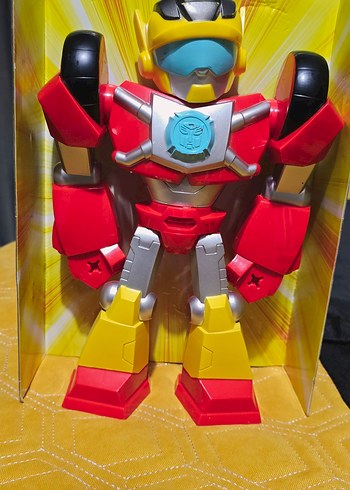 Toys'R'Us Renkli Kırmızı Aksiyon Figürü - Görsel 4