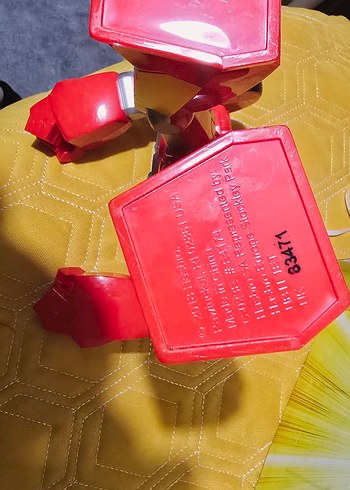 Toys'R'Us Renkli Kırmızı Aksiyon Figürü - Görsel 6