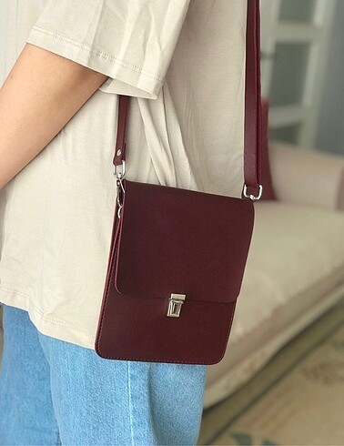 Beden Bordo askılı çanta