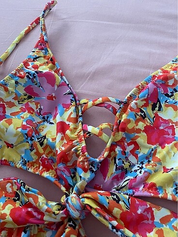Mayo bikini