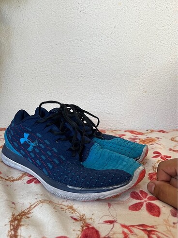 Nike Under armour koşu ayakkabısı 44