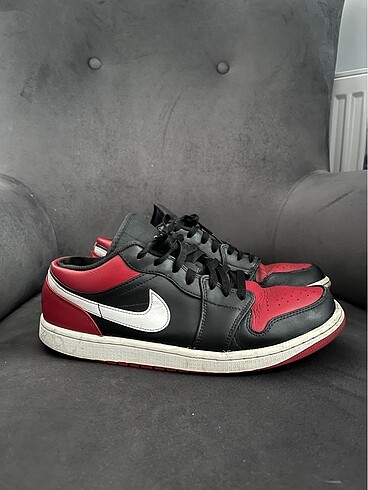 Jordan 1 low bred 45 no