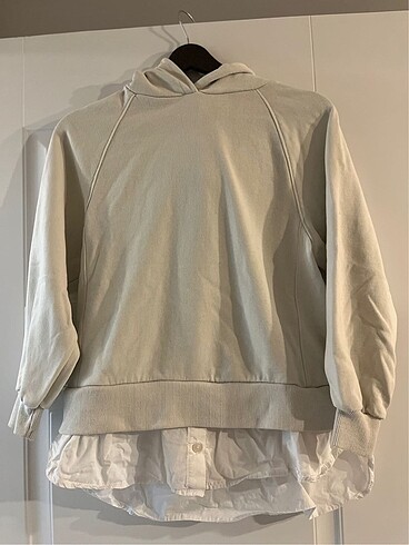 Zara sweatshirt