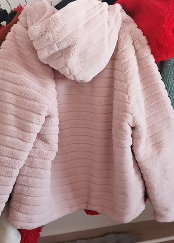 Pembe Kapüşonlu Kadın Peluş Mont - Görsel 5