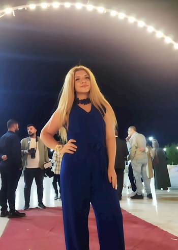 Mavi V Yakalı Drapeli Kadın Tulum - Görsel 2