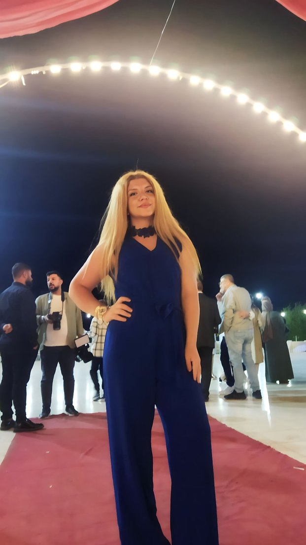 Mavi V Yakalı Drapeli Kadın Tulum - Görsel 2