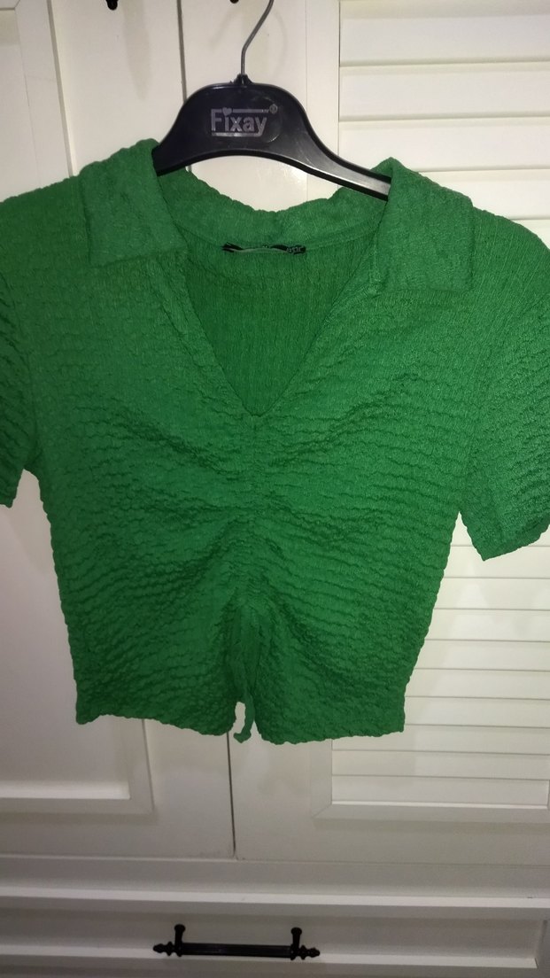 Örgü Dokulu Kısa Kollu Yeşil Bluz - Görsel 2