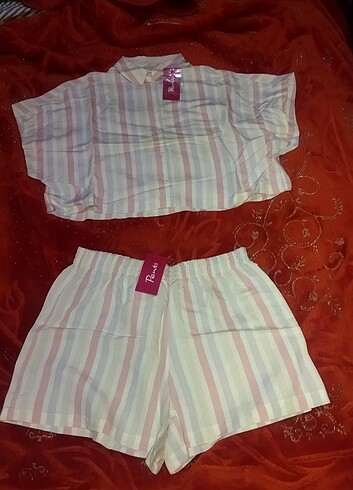 Pijama takımı