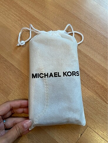 Beden Michael kors telefonluk