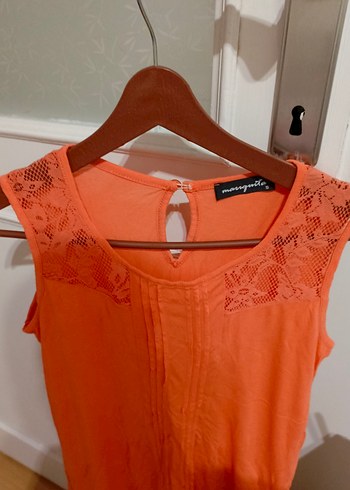 Turuncu Dantelli Kolsuz Kadın Bluz - Görsel 2