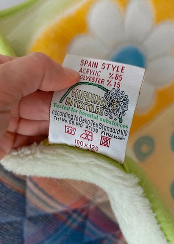 Nakışlı Pastel Renkli Bebek Battaniyesi - Görsel 3