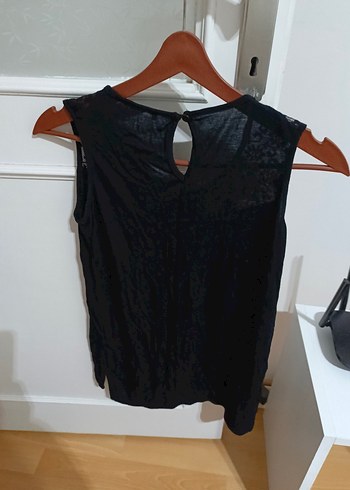 Dantel Detaylı Siyah Kolsuz Kadın Bluz - Görsel 4