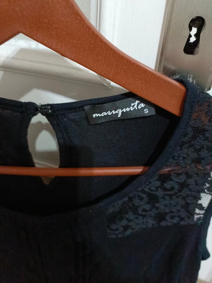 Dantel Detaylı Siyah Kolsuz Kadın Bluz - Görsel 2