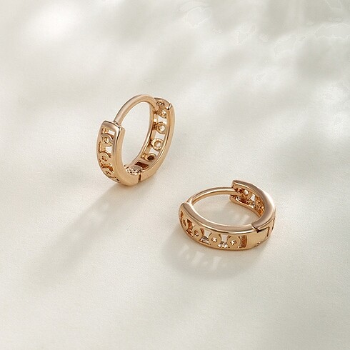  Beden Xuping Rose Gold Küçük Çelik Küpe